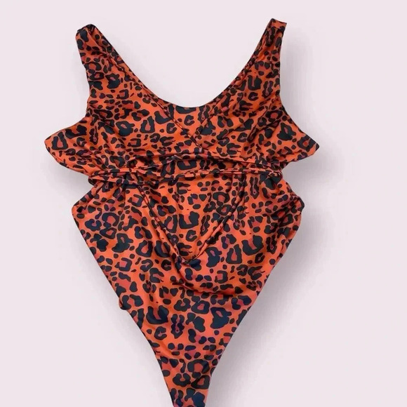 Fashion Nova One Piece Plunging Wrap Around Swimsuit Plus Size 3X Animal Print - Picture 12 of 16